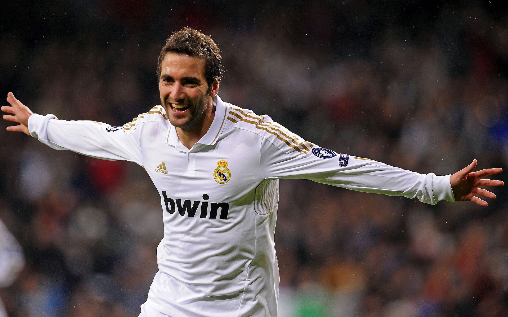 迪巴拉攻防两端统治赛场,加纳狂胜亚特兰大背后的战术革命